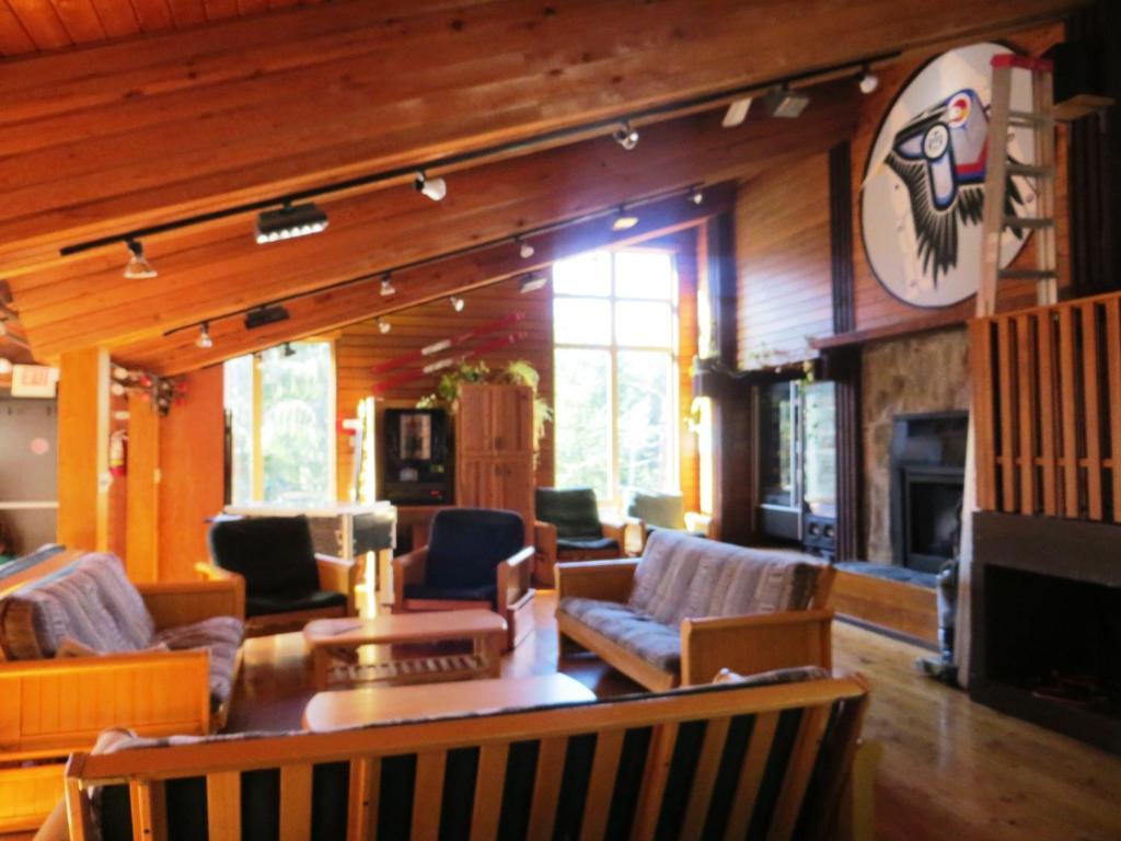 Ubc Whistler Lodge Extérieur photo